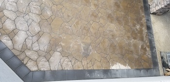Courtyards and Patios-Carstairs